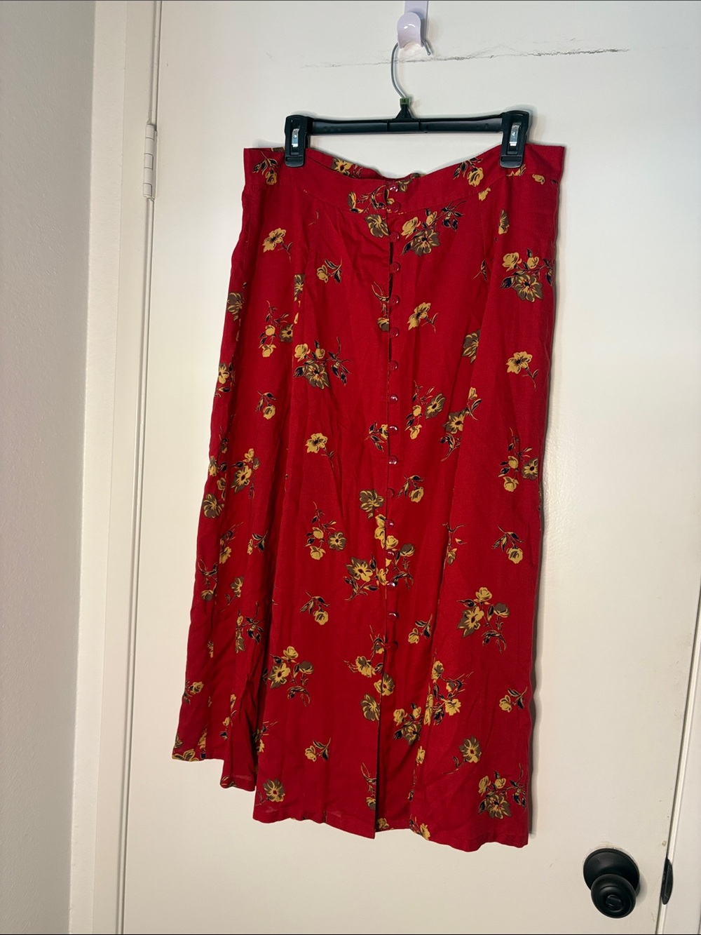 Red Floral Button-Front Women’s Skirt